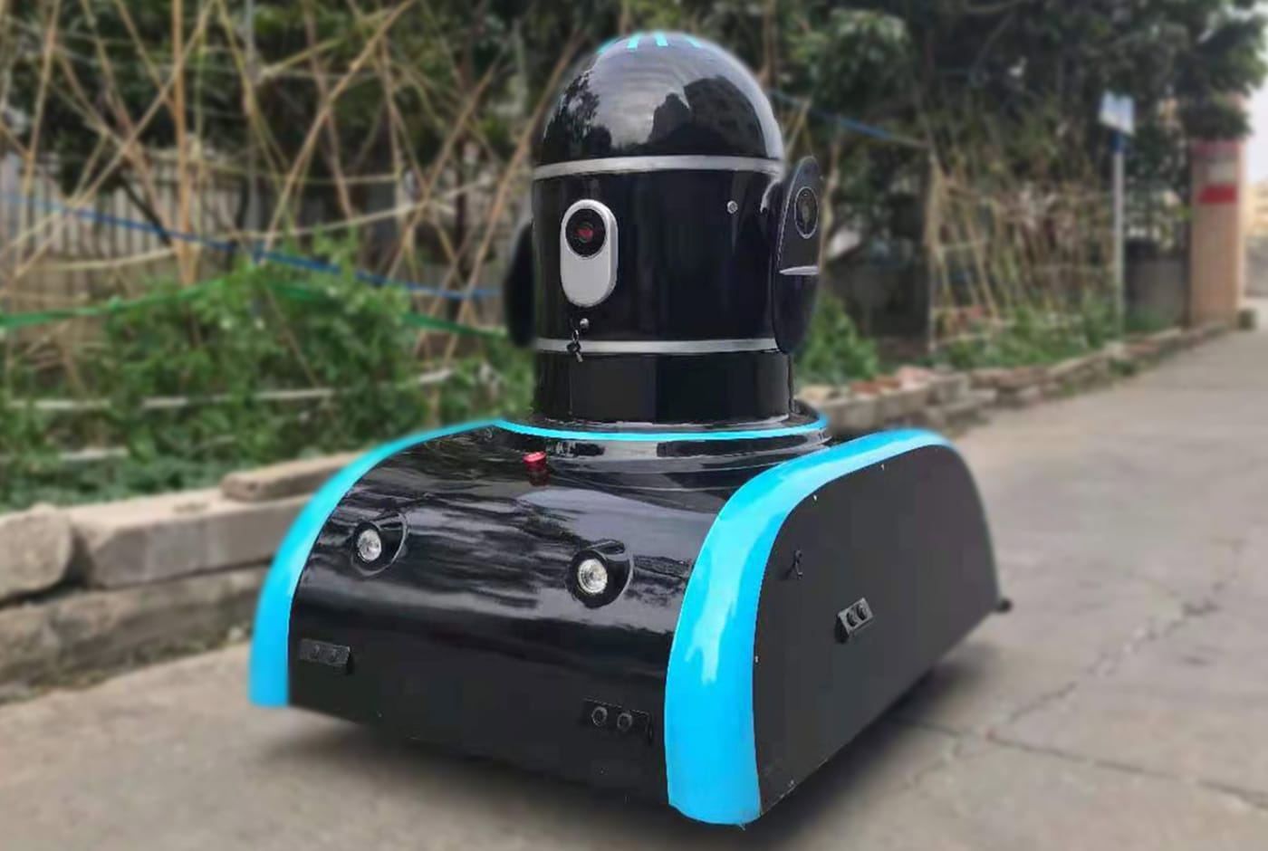 Security Robots - Hunter | Mirax Robots